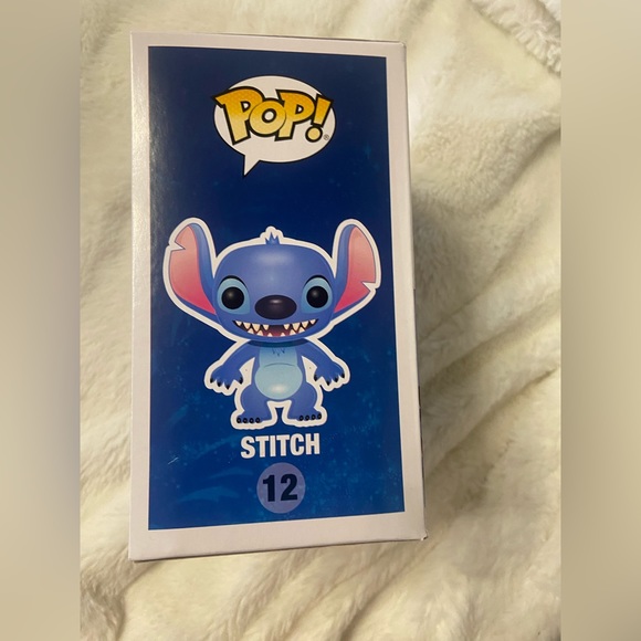 Funko Pop. Disney Stitch 12 - Picture 3 of 5